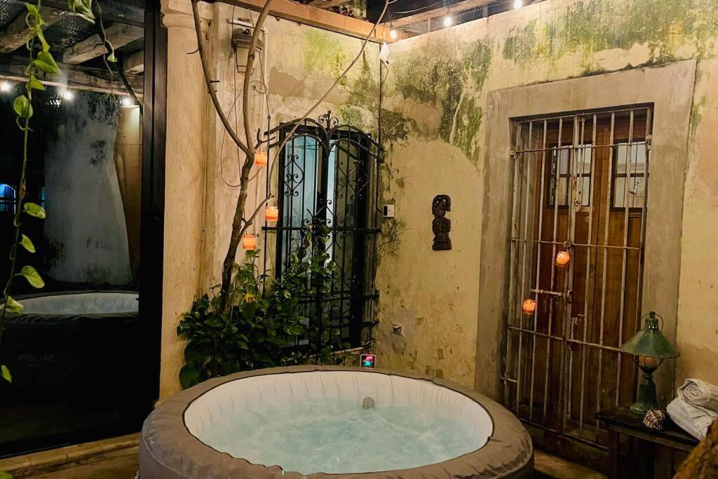 메리다 House Dzalbay Santa Lucia With Hot Tub 빌라 외부 사진